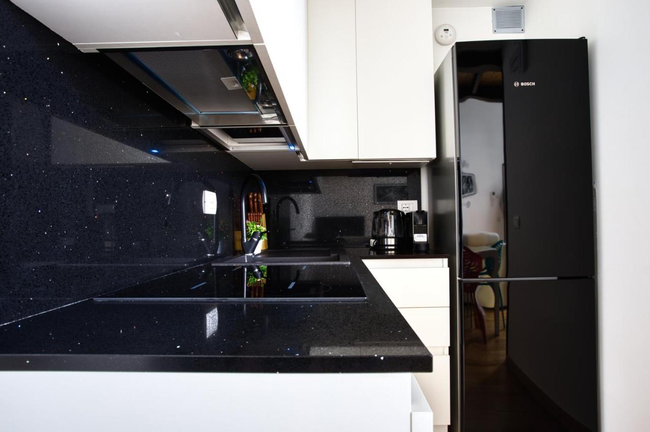 밀라노 Joivy Charismatic 1-Bed Flat With Parking 아파트 외부 사진