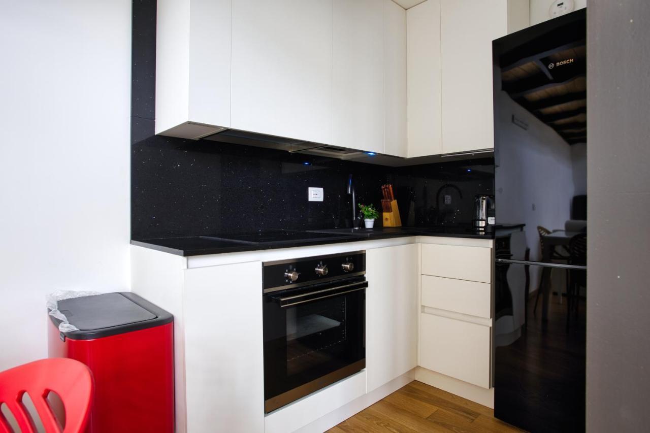 밀라노 Joivy Charismatic 1-Bed Flat With Parking 아파트 외부 사진